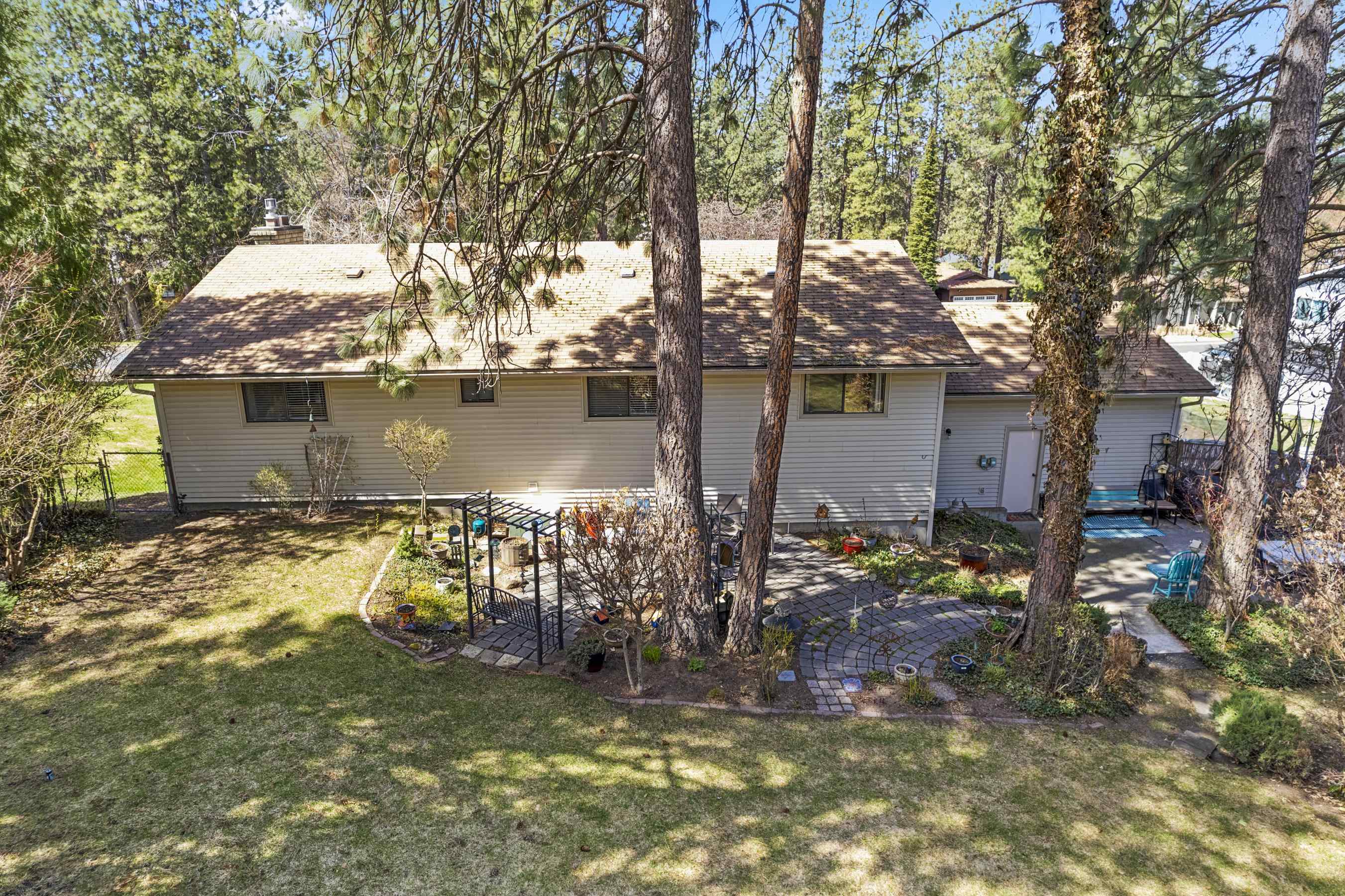 11114 North Astor Road Spokane, WA 99218 - Photo 42 of 47