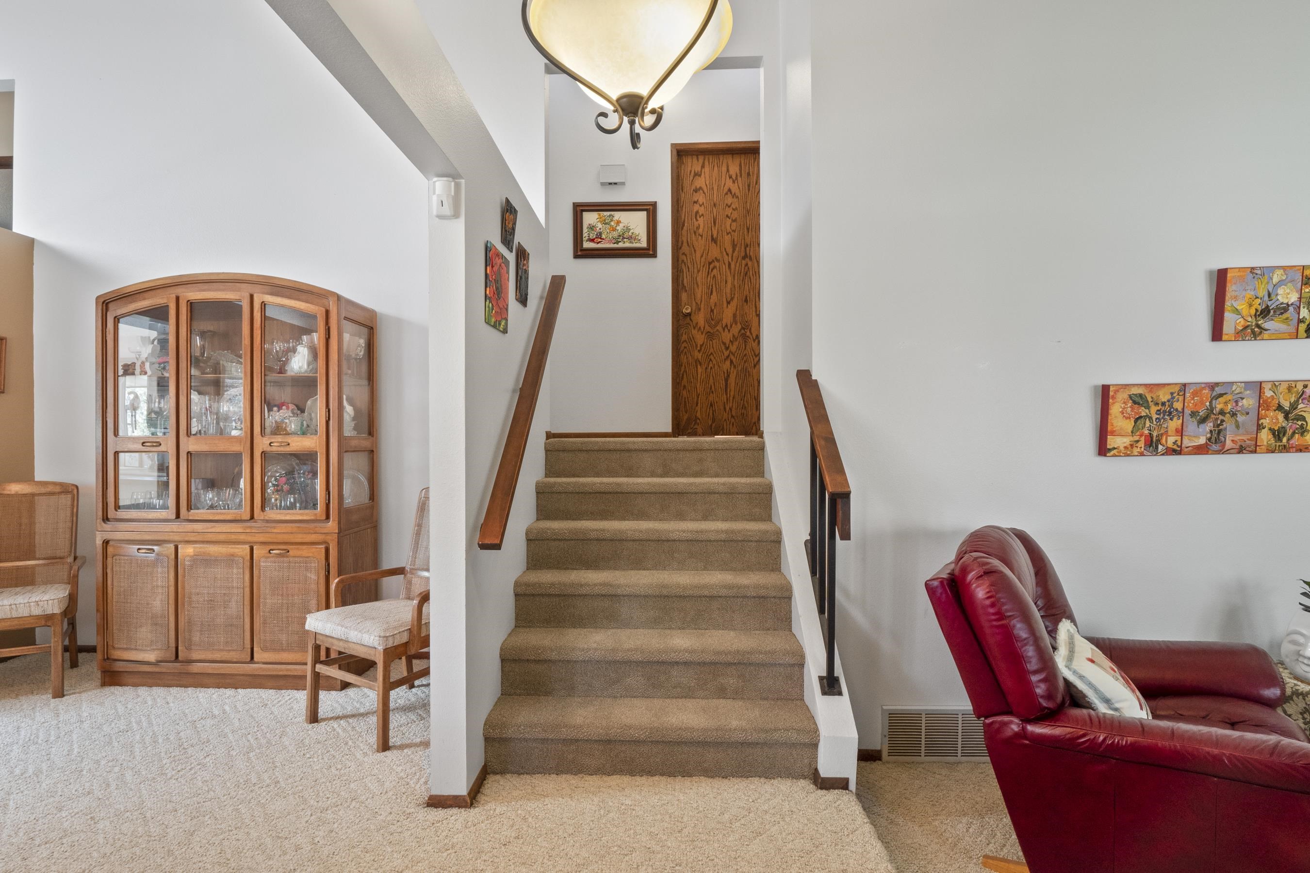 11114 North Astor Road Spokane, WA 99218 - Photo 7 of 47