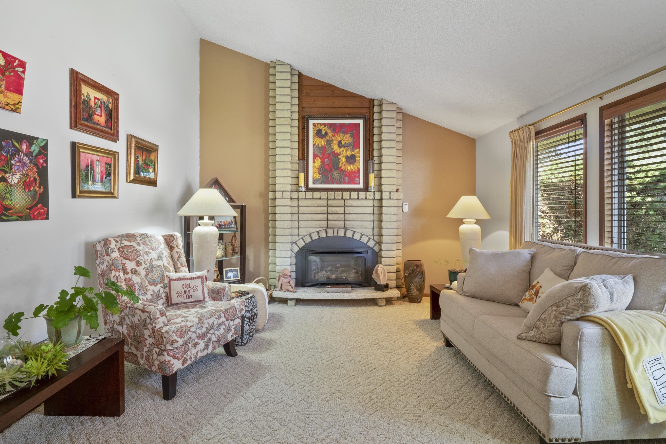 11114 North Astor Road Spokane, WA 99218 - Photo 9 of 47