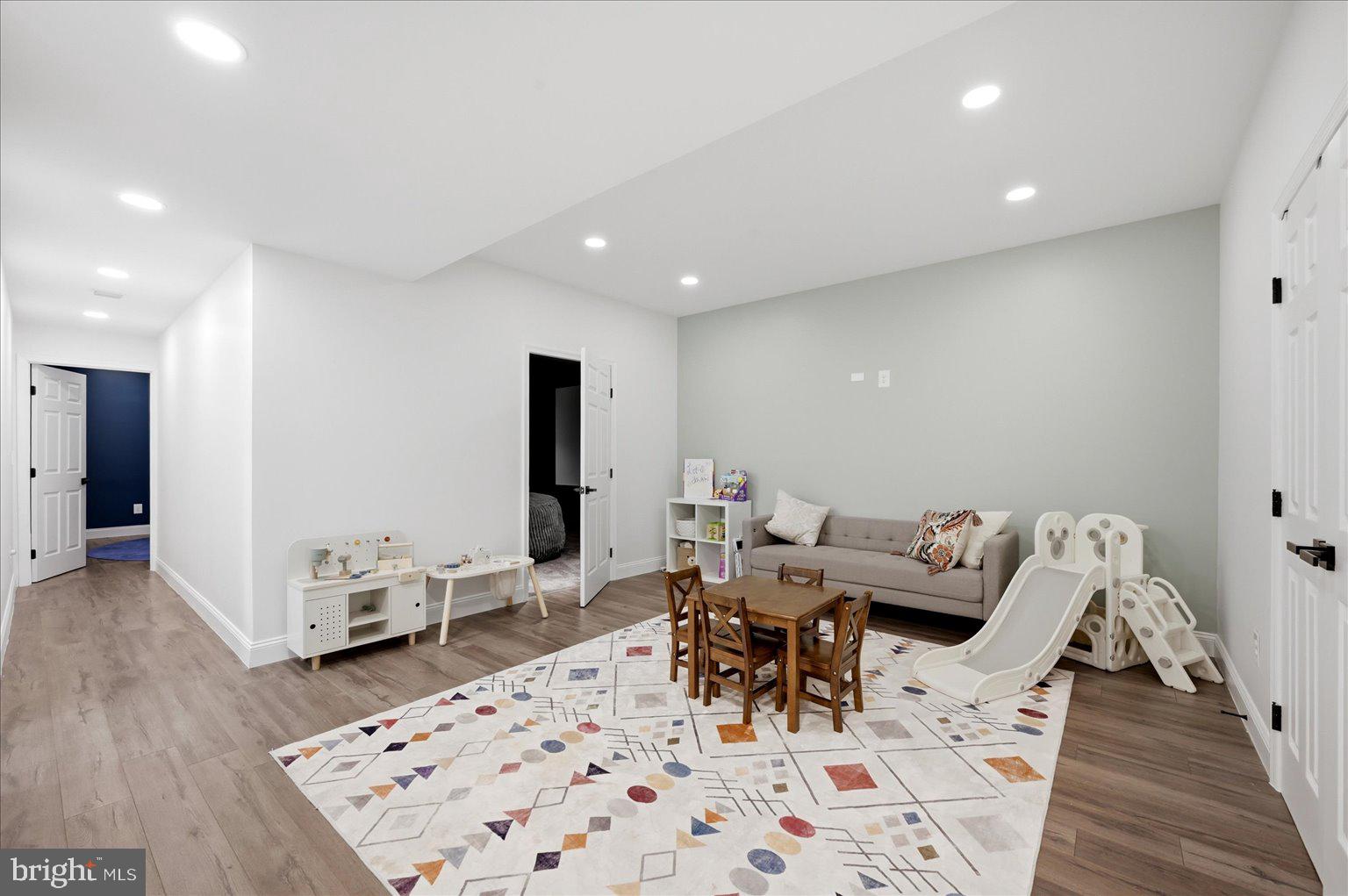 42886 Iron Bit Place Chantilly, VA 20152 - Photo 43 of 60