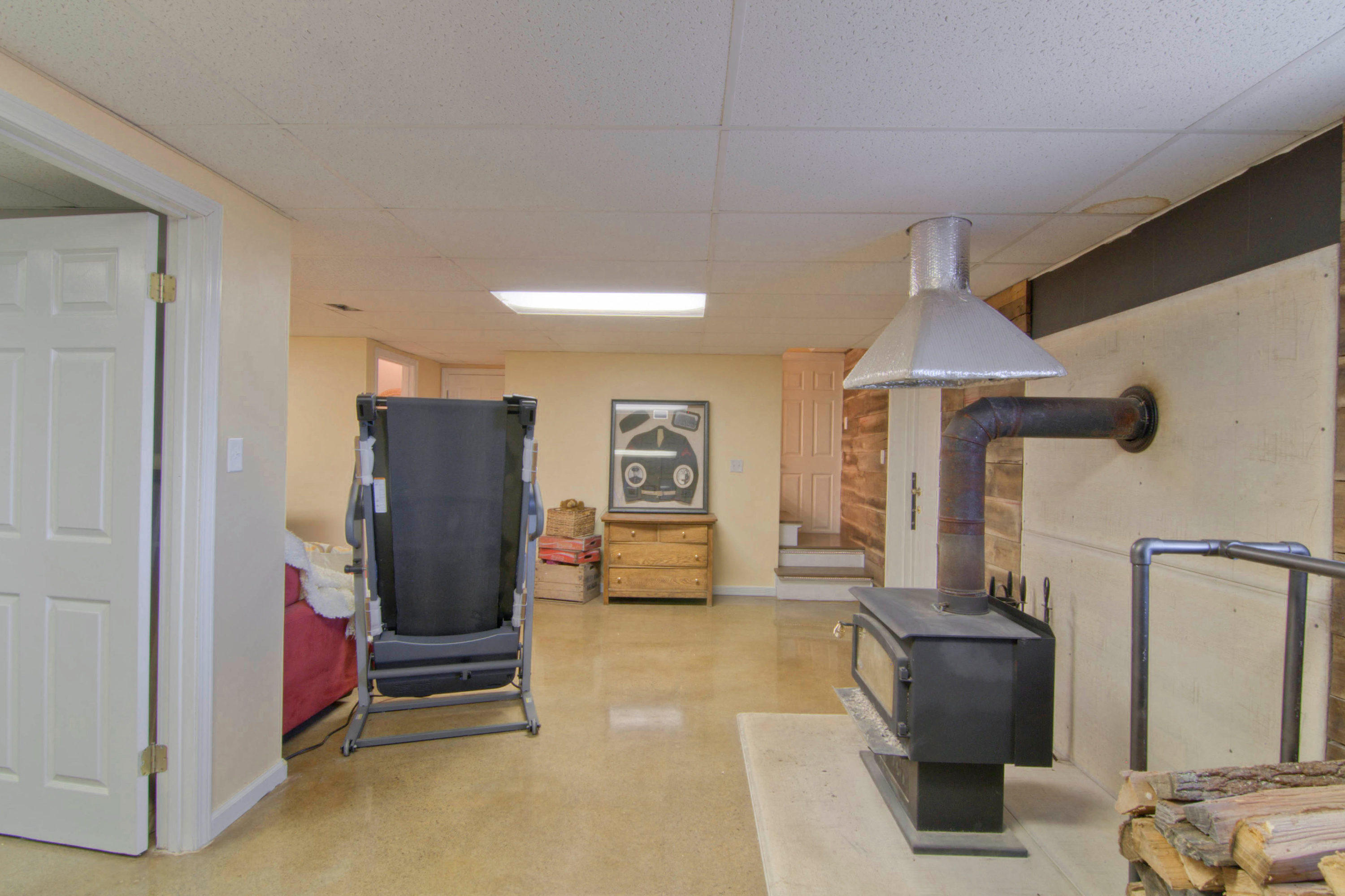 344 Peach Orchard Road Clinton, TN 37716 - Photo 21 of 30 344 Peach Orchard Rd Clinton-MLS_Size-03