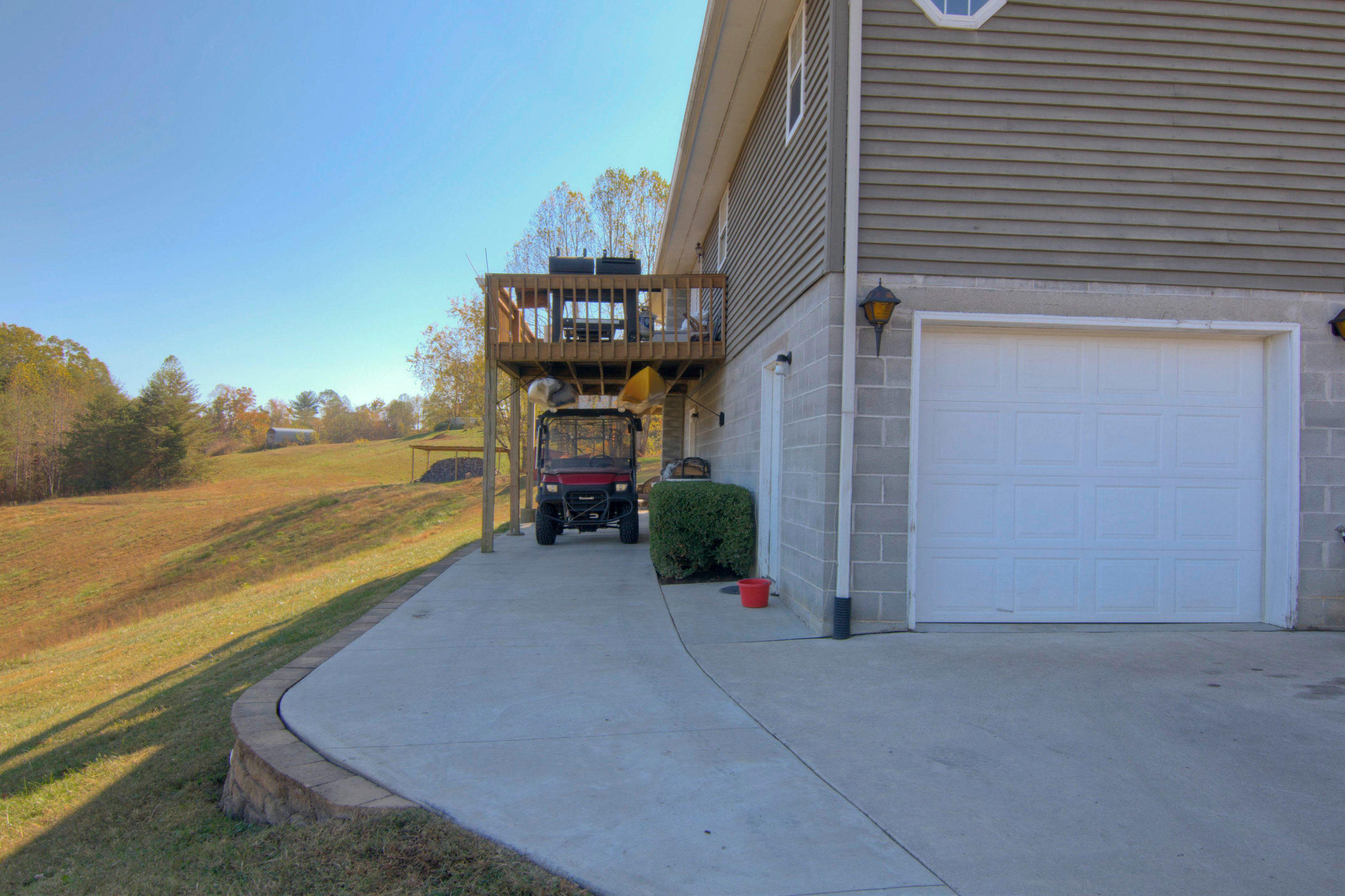 344 Peach Orchard Road Clinton, TN 37716 - Photo 25 of 30 344 Peach Orchard Rd Clinton-MLS_Size-03