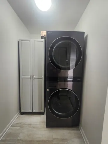 $339,500 | 110 Cedar Circle, Streamwood, IL 60107