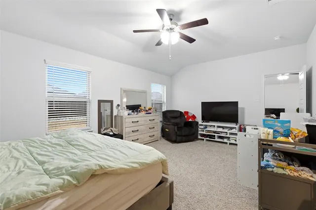 $2,200 | 6413 Windsor Lane, Aubrey, TX 76227