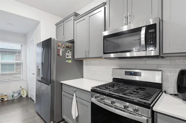 $2,200 | 6413 Windsor Lane, Aubrey, TX 76227