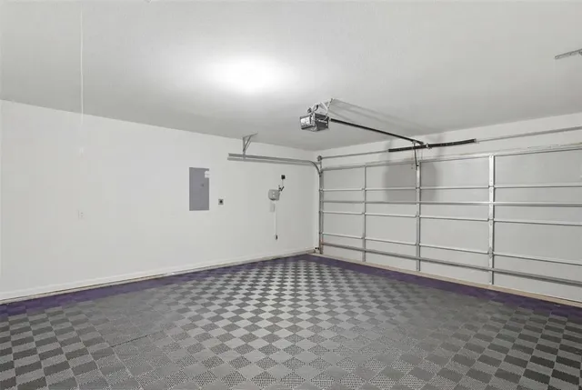 $2,200 | 6413 Windsor Lane, Aubrey, TX 76227