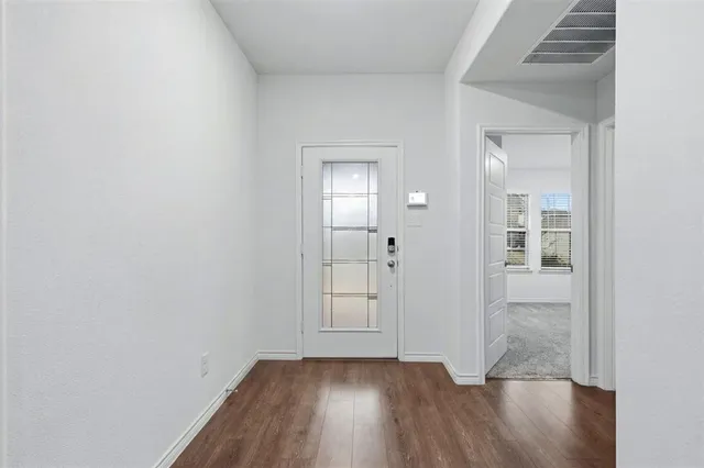 $2,200 | 6413 Windsor Lane, Aubrey, TX 76227