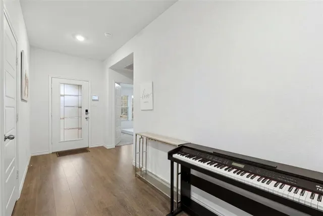 $2,200 | 6413 Windsor Lane, Aubrey, TX 76227