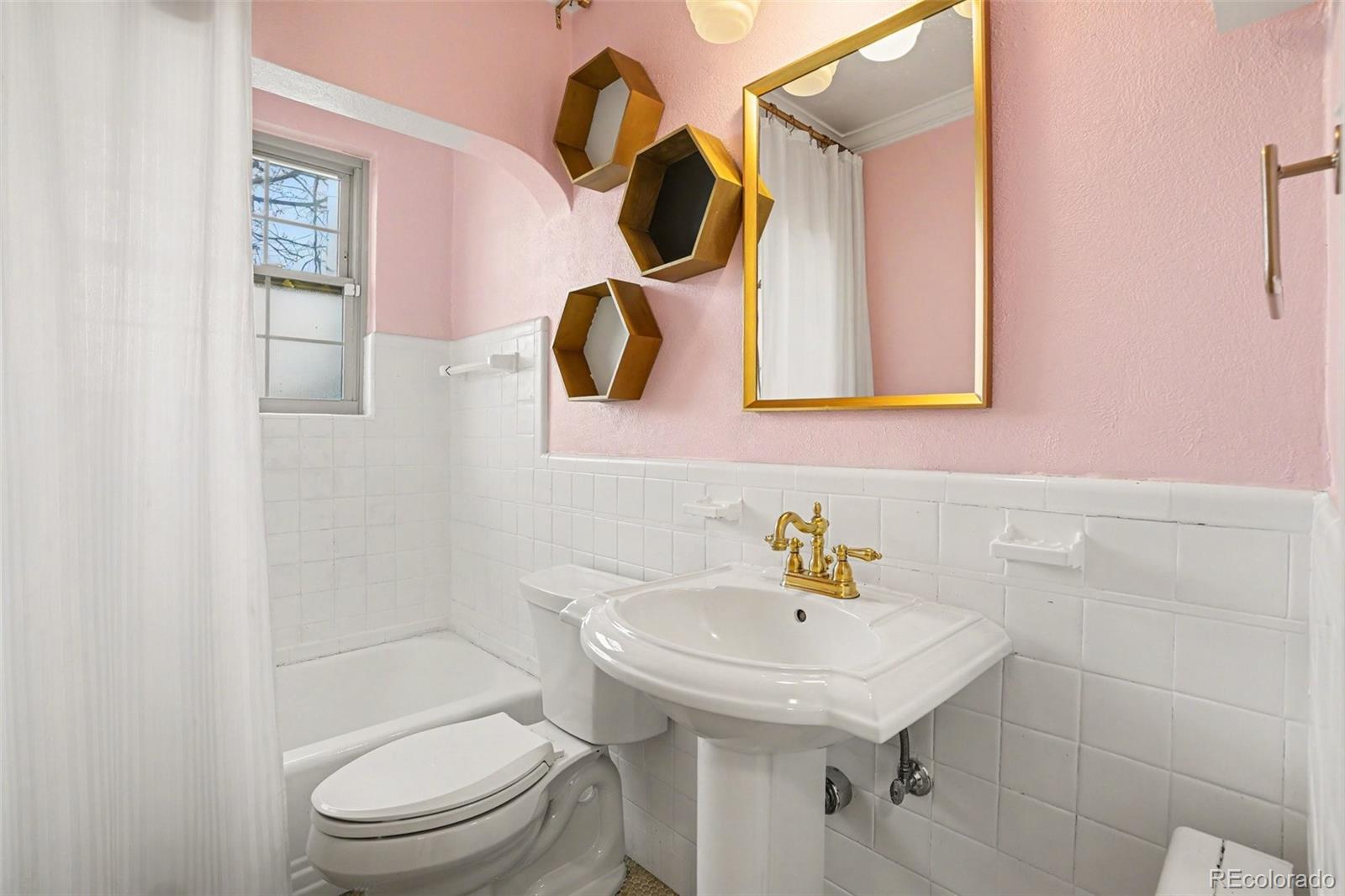 1409 Ivy Street Denver, CO 80220 - Photo 7 of 16