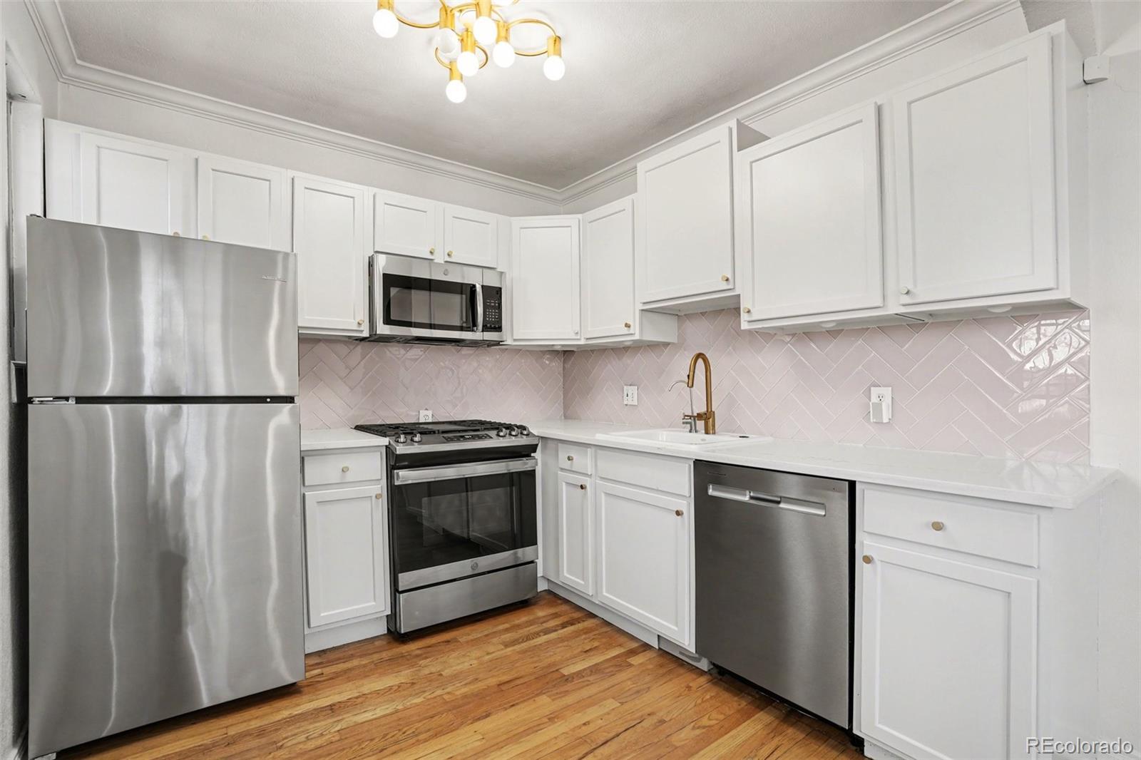 1409 Ivy Street Denver, CO 80220 - Photo 10 of 16