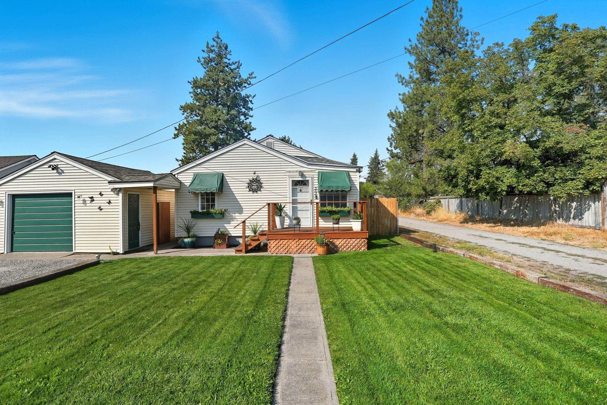 502 South Carnahan Road Spokane Valley, WA 99212 - Photo 19 of 29