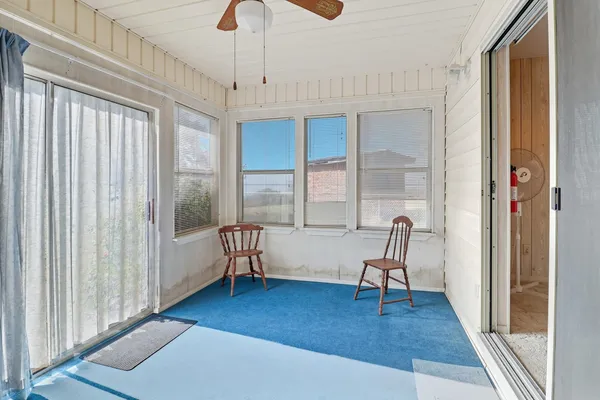 $359,000 | 601 Lakeshore Loop, Tow, TX 78672