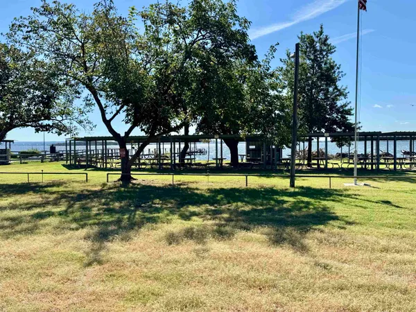 $359,000 | 601 Lakeshore Loop, Tow, TX 78672