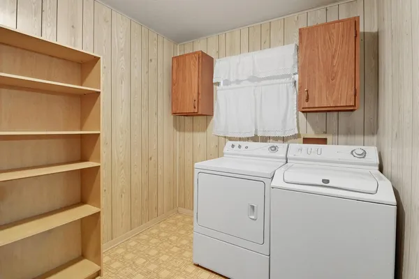 $359,000 | 601 Lakeshore Loop, Tow, TX 78672