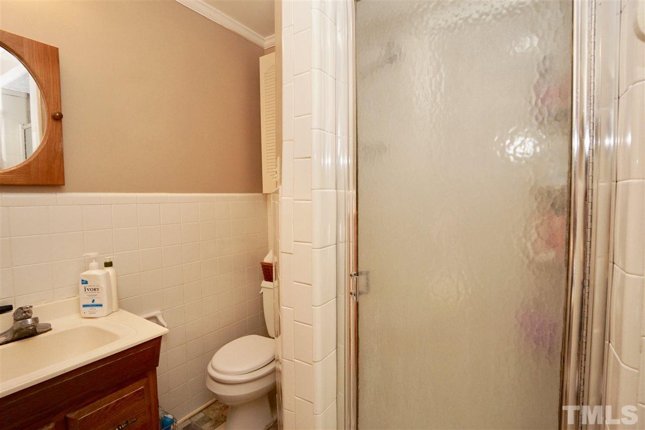 841 Rook Street Henderson, NC 27536 - Photo 8 of 13 Gallery Image 8