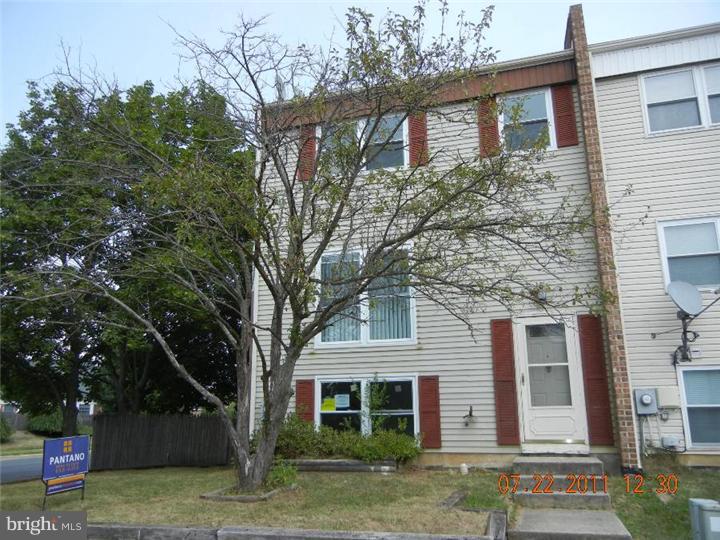 2 Farnsworth Road Newark, DE 19713 - Photo 1 of 9 Gallery Image 1