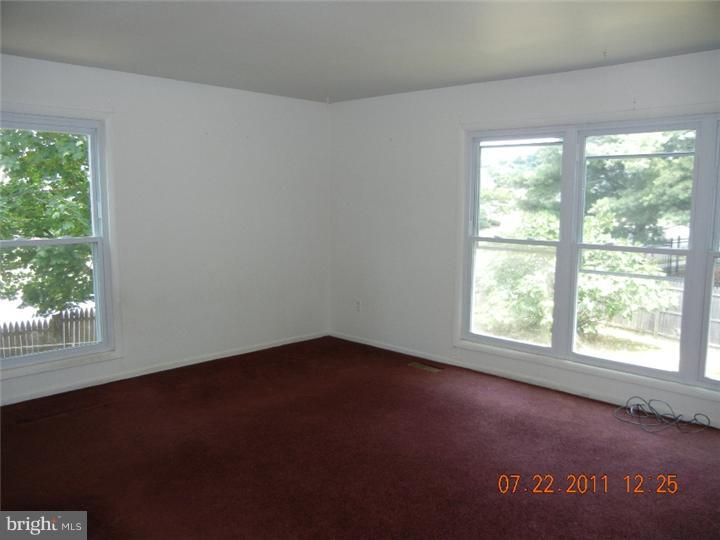 2 Farnsworth Road Newark, DE 19713 - Photo 2 of 9 Gallery Image 2