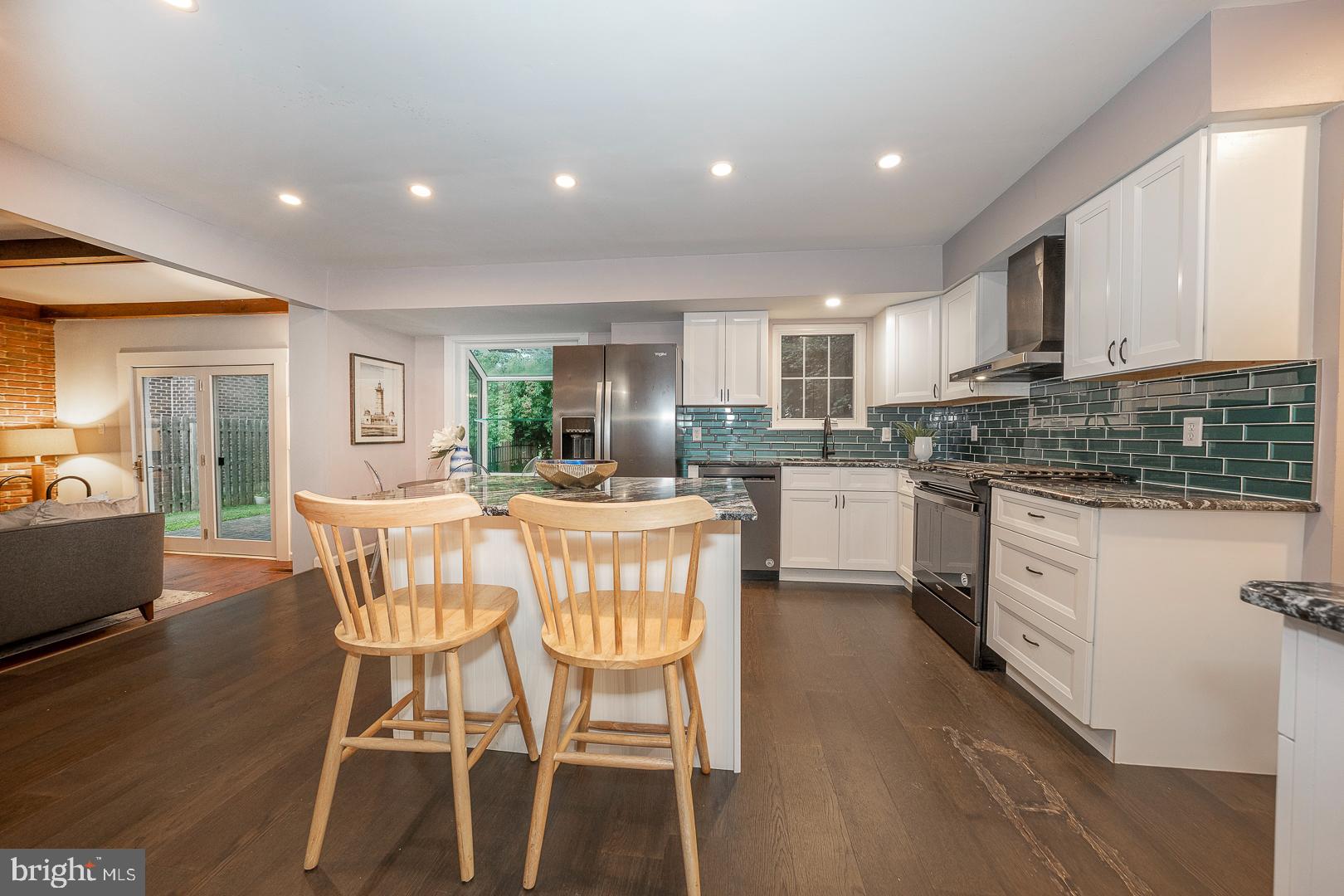 12 Raynham Road Merion Station, PA 19066 - Photo 14 of 39 Island Seating