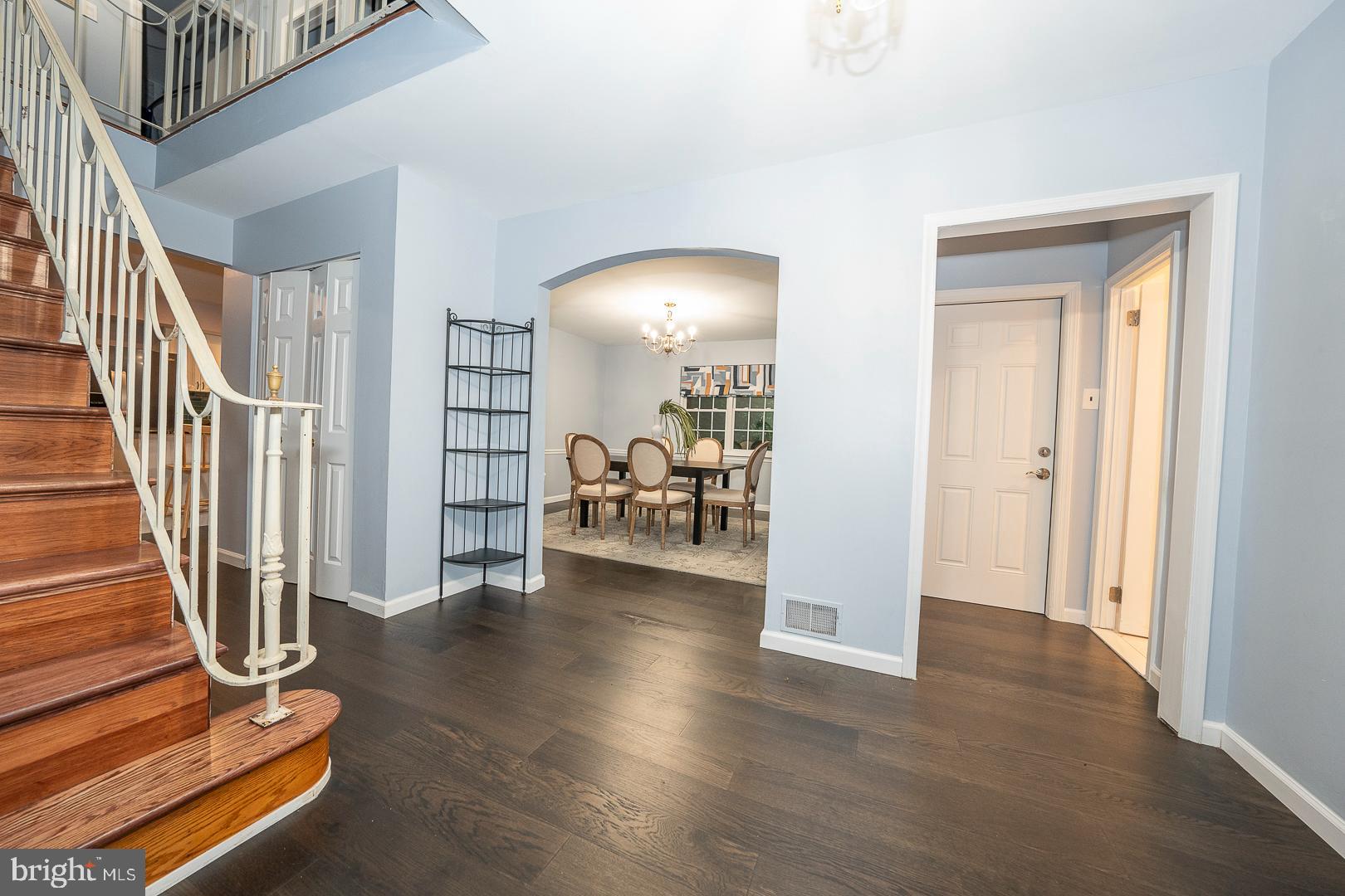 12 Raynham Road Merion Station, PA 19066 - Photo 3 of 39