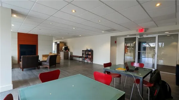 $162,500 | 600 East 8th Street, Unit 3T, Kansas City, MO 64106