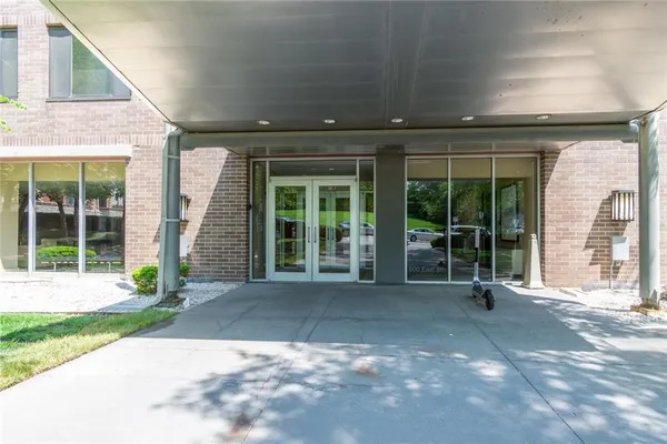 $162,500 | 600 East 8th Street, Unit 3T, Kansas City, MO 64106