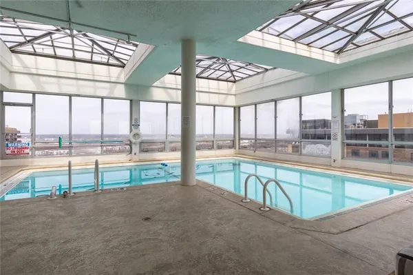 $162,500 | 600 East 8th Street, Unit 3T, Kansas City, MO 64106