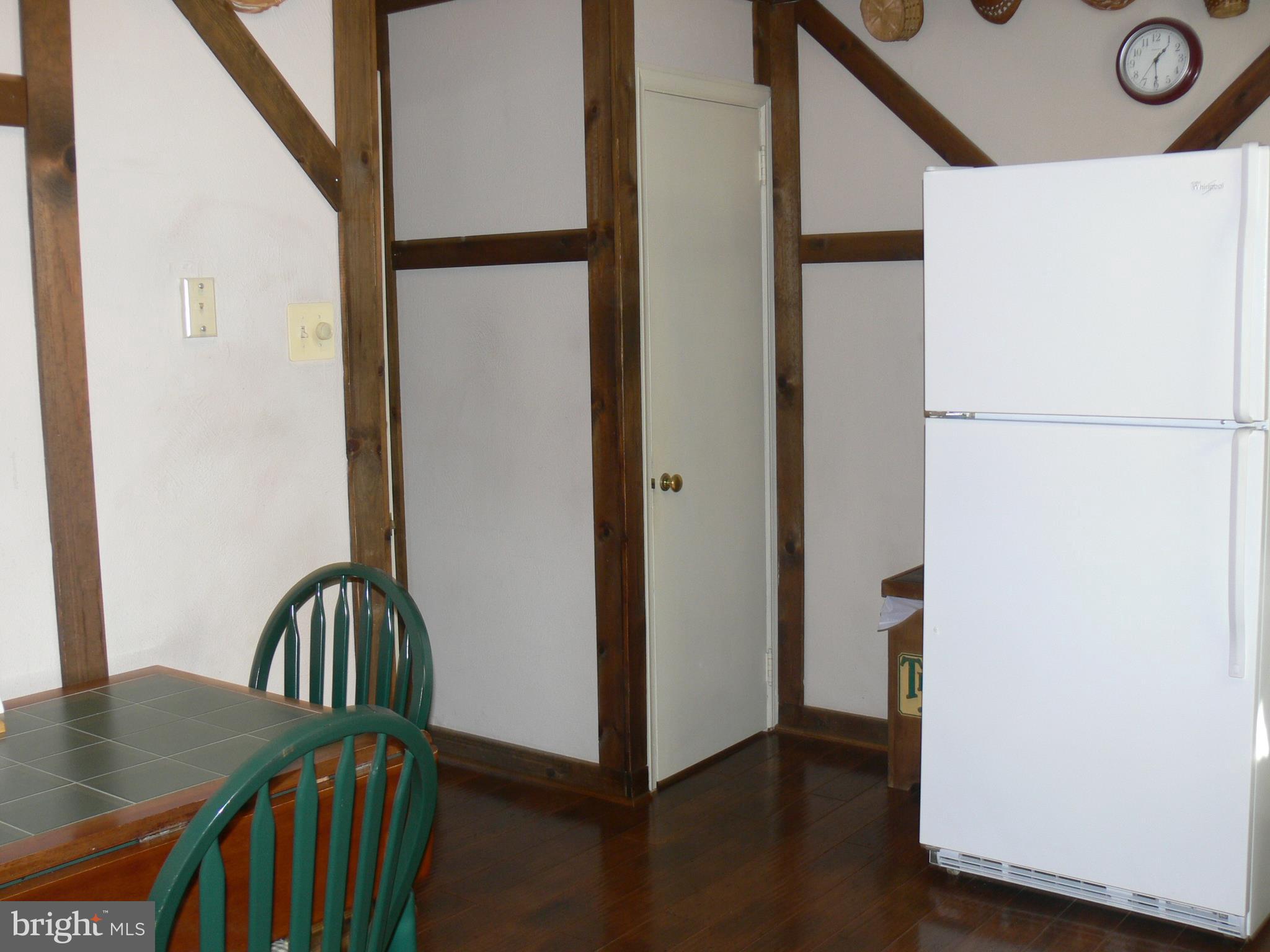 632 Locust Grove Road York, PA 17402 - Photo 7 of 35 Gallery Image 7