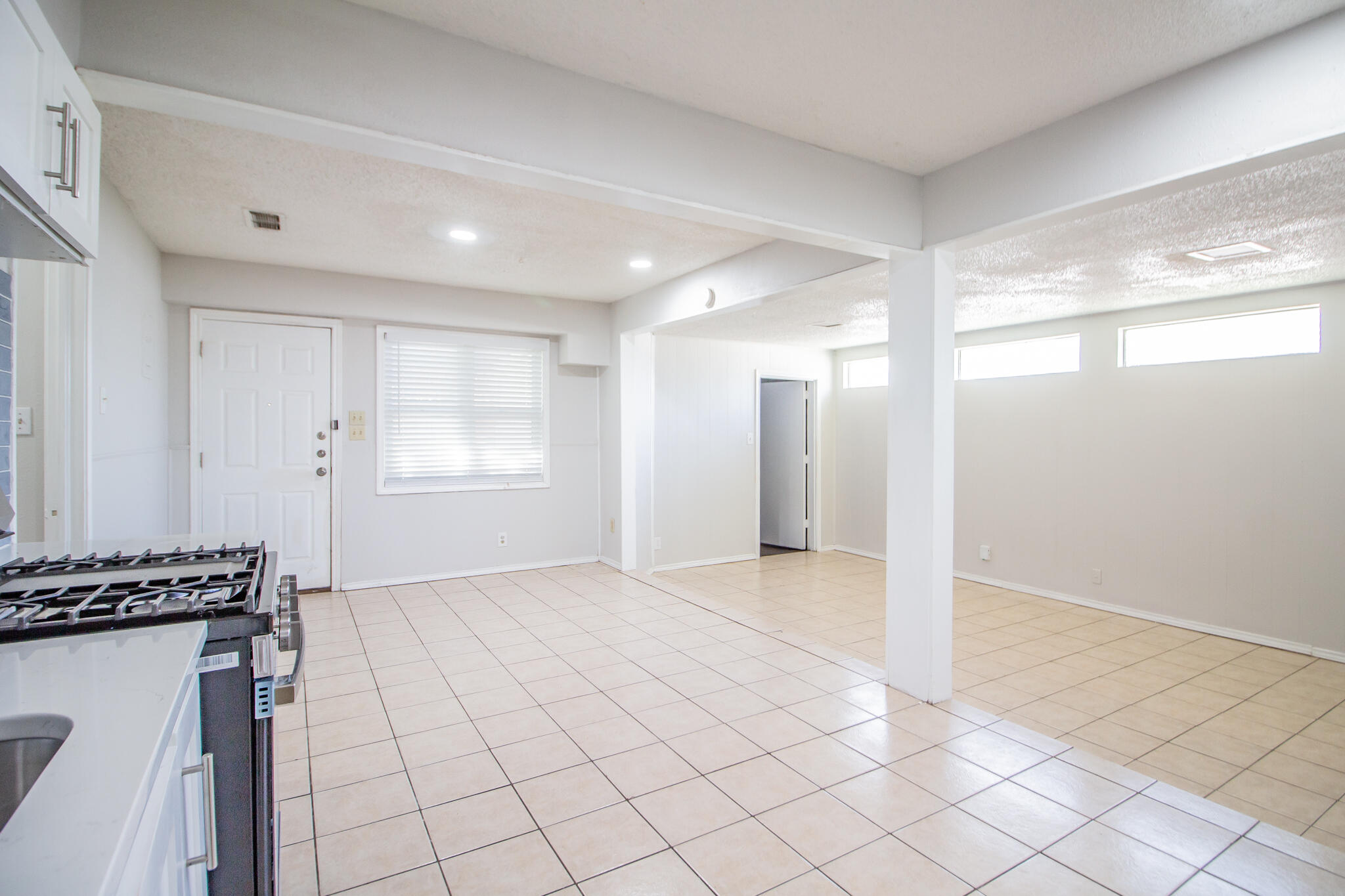 3721 31st Street Lubbock, TX 79410 - Photo 9 of 21 IMG_3346