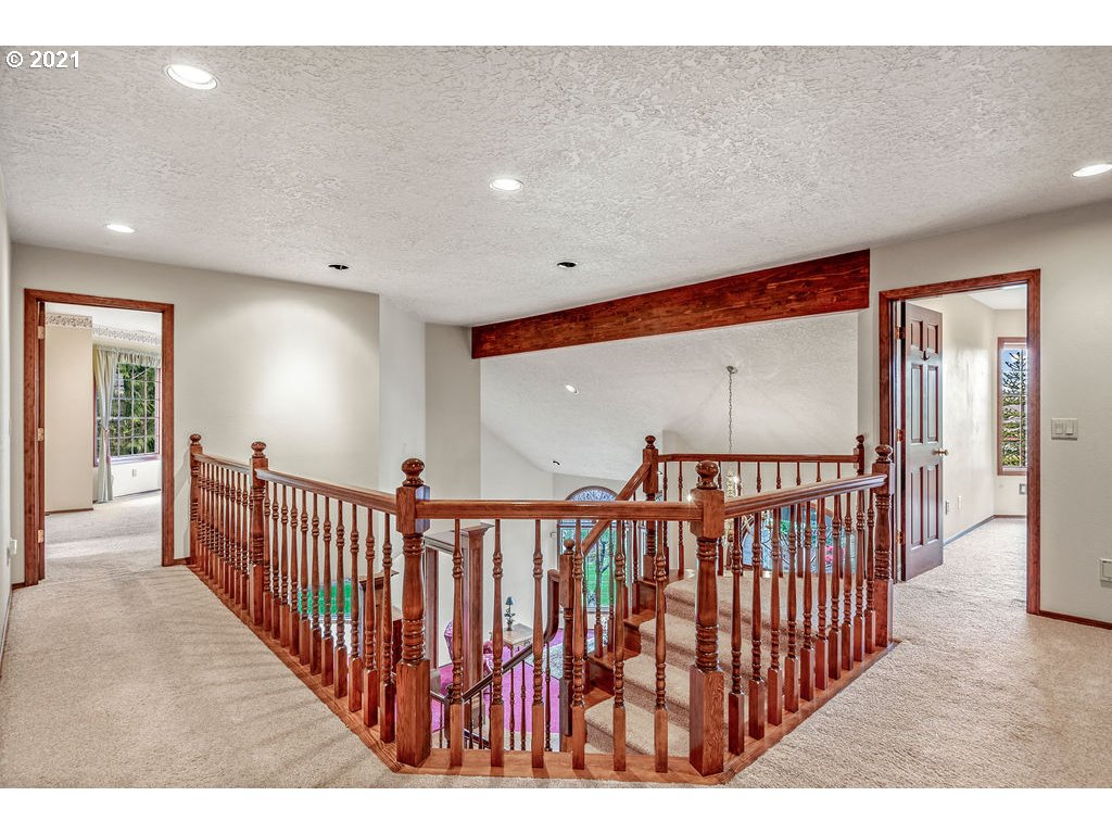 820 Lone Oak Road Longview, WA 98632 - Photo 12 of 30 Gallery Image 12