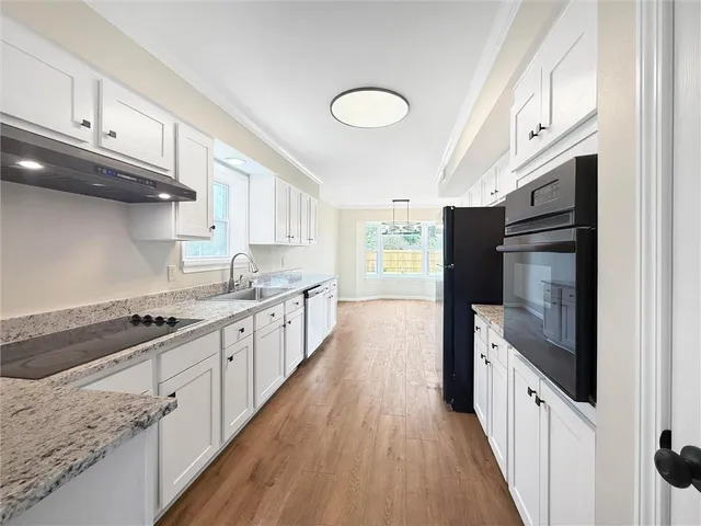 $2,400 | 2733 West Friendship Drive, Harvey, LA 70058