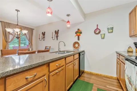 $576,000 | 4 Redwood Court, Unit 4, Steamboat Springs, CO 80487