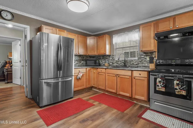 $337,500 | 1112 Robinson Street, Ocean Springs, MS 39564