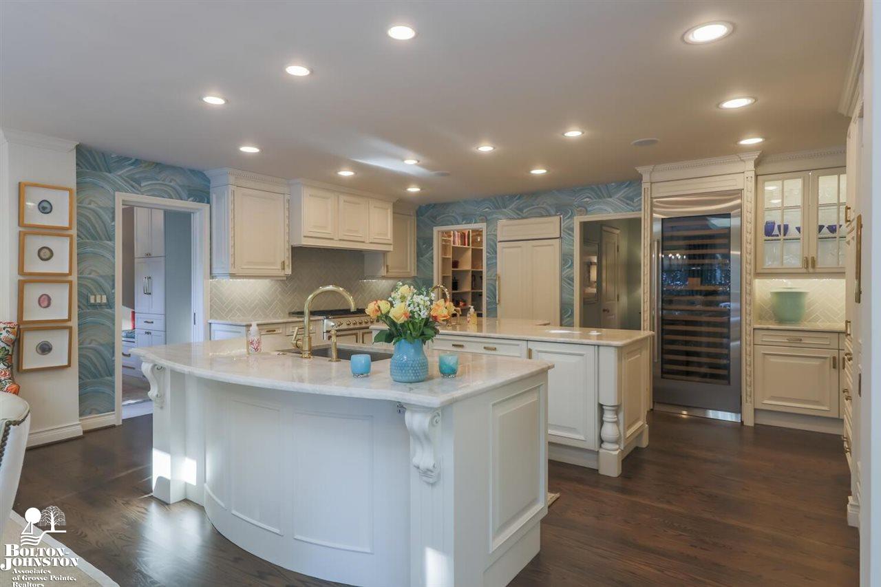 9 Stratton Place Grosse Pointe Shores, MI 48236 - Photo 26 of 68