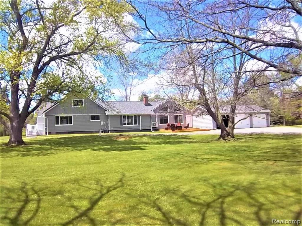 7374 Lahring Road Gaines, MI 48436 - Photo 30 of 35