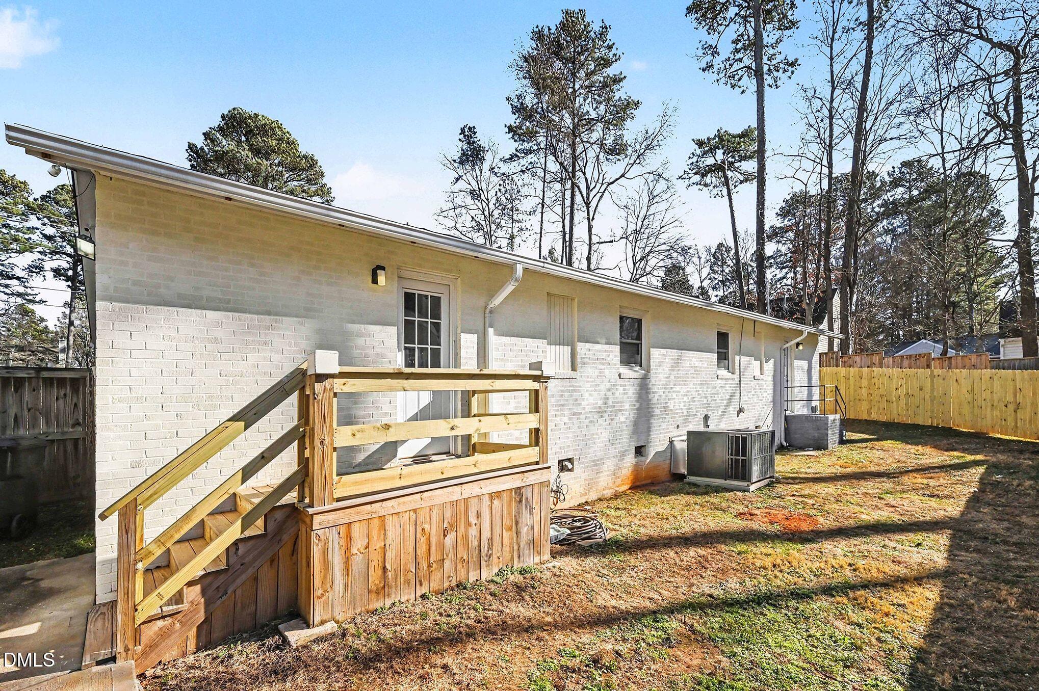 512 Bashford Road Raleigh, NC 27606 - Photo 33 of 37 028_dsc_2731_278
