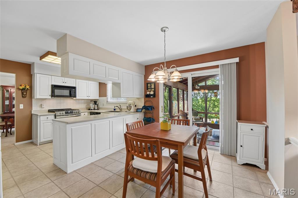 13116 Huntercreek Ridge Road St. Louis, MO 63131 - Photo 10 of 38