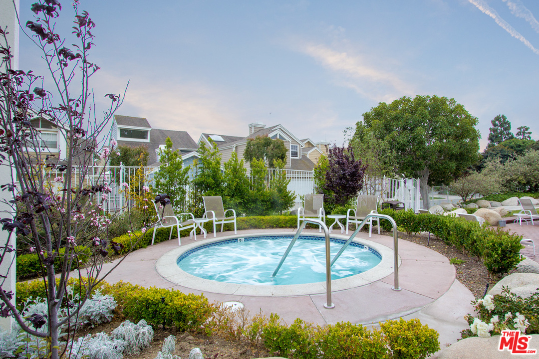 13082 Mindanao Way, Unit 58 Marina del Rey, CA 90292 - Photo 26 of 28