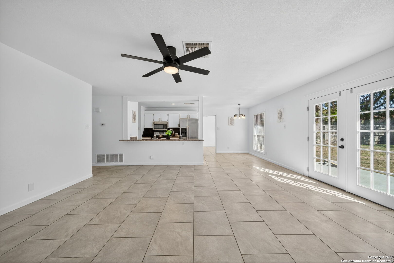 3430 Country View Cibolo, TX 78108 - Photo 7 of 31