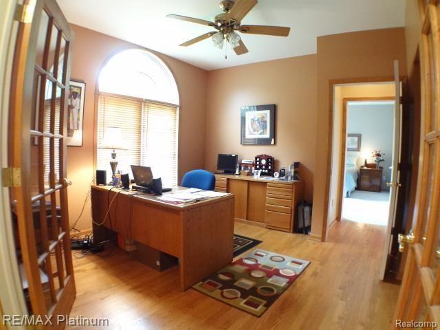 2242 Moorlands Howell, MI 48855 - Photo 24 of 54 003.jpg