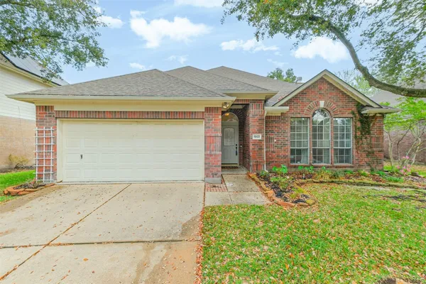 $2,100 | 18422 Cobblestone Drive, Cypress, TX 77429