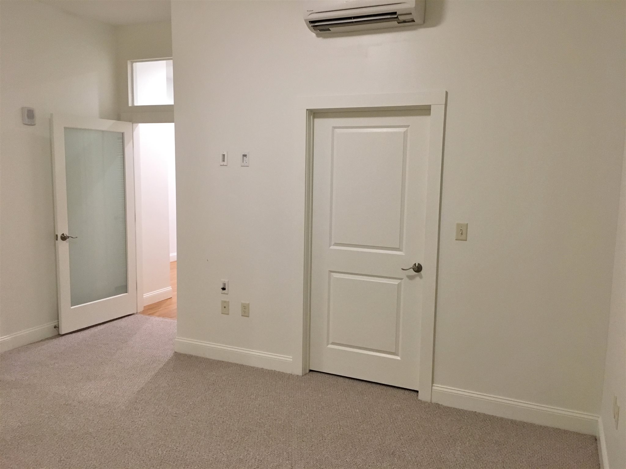 875 Elm Street, Unit 202 Manchester, NH 03101 - Photo 27 of 40