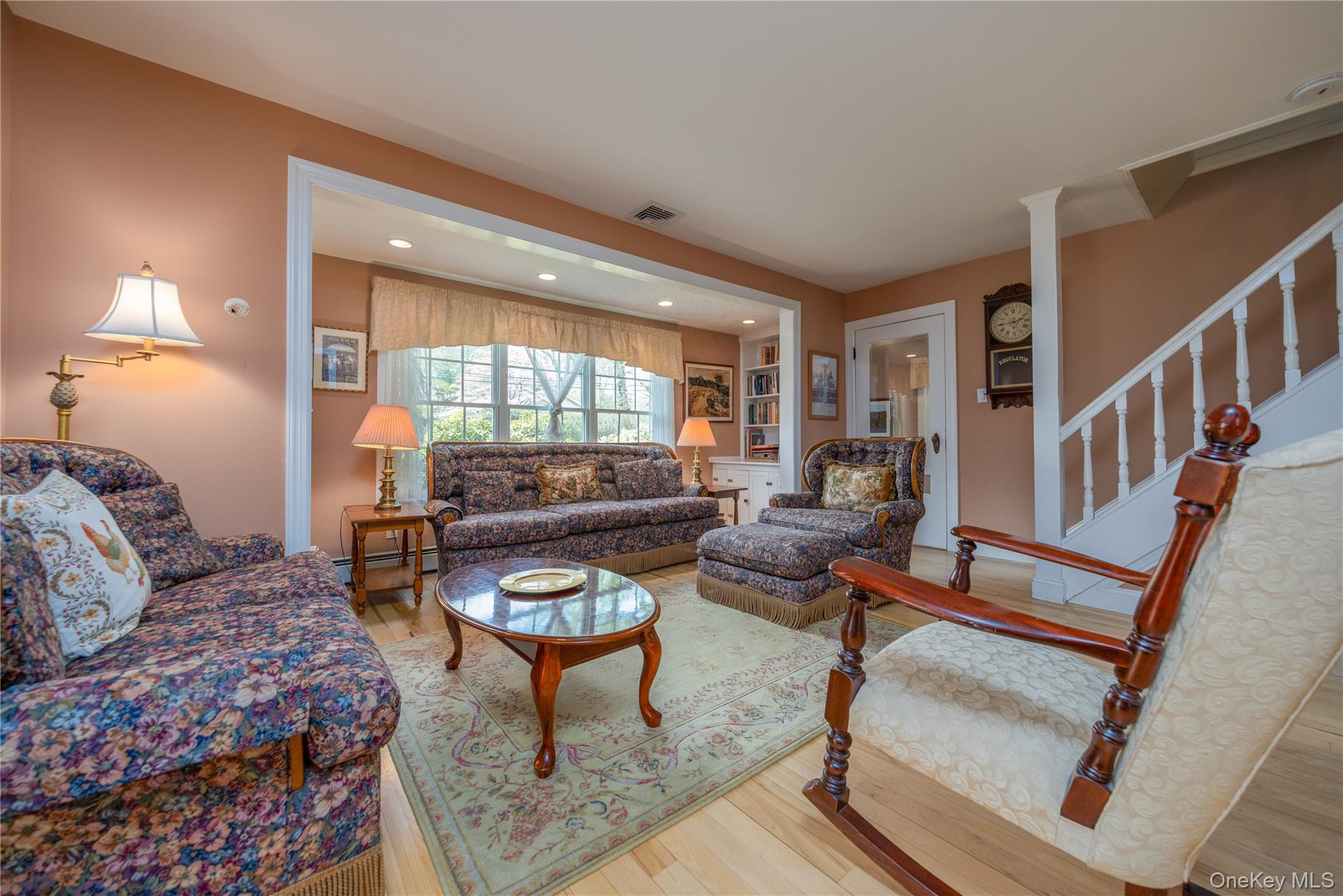 302 Laurel Road Pearl River, NY 10965 - Photo 14 of 28