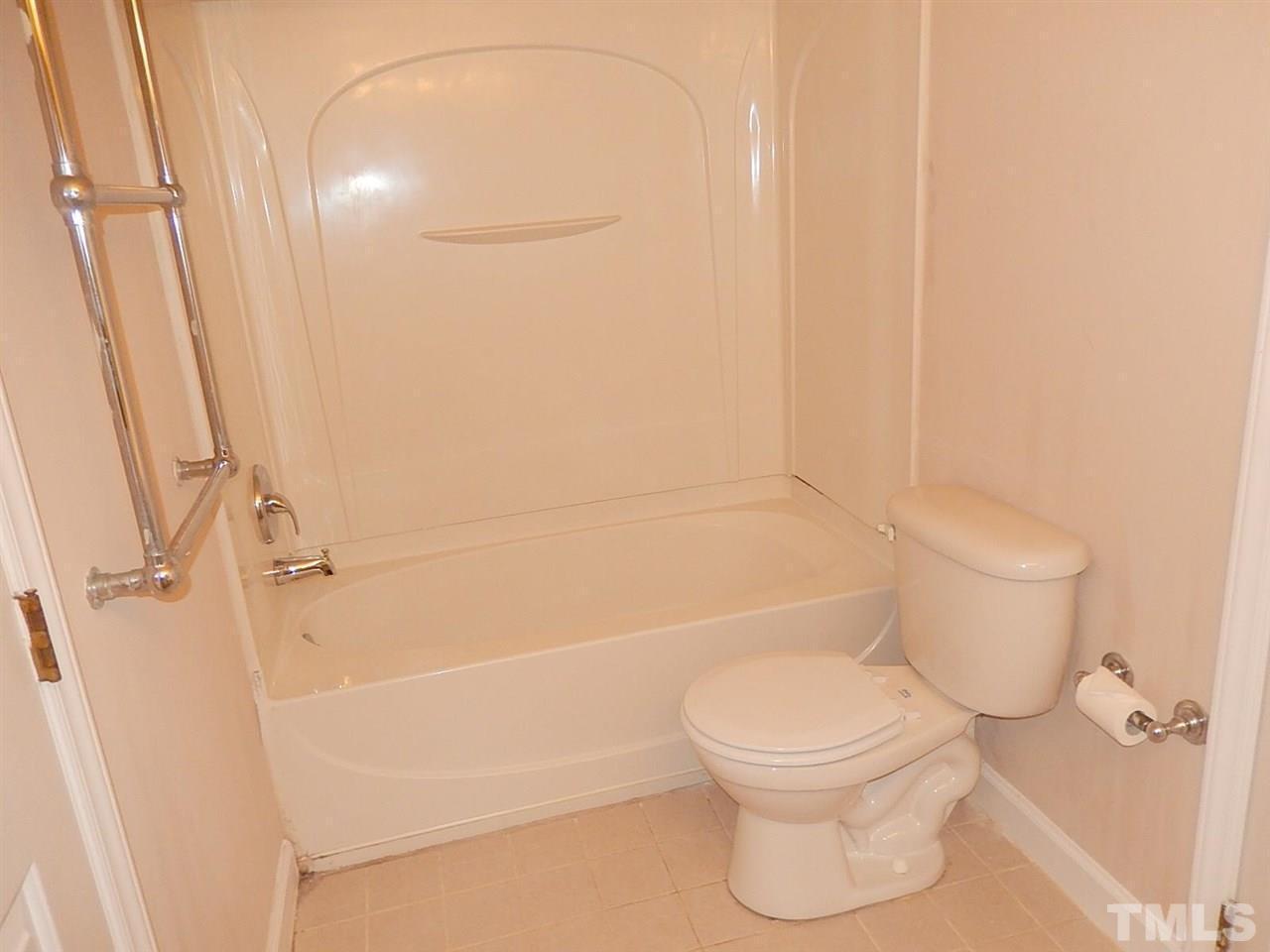 1302 Dylan Heath Court Raleigh, NC 27608 - Photo 14 of 18