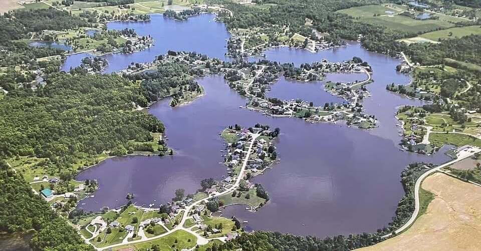 13511 Woodbridge Road Camden, MI 49232 - Photo 4 of 11 All of Lake Diane aerial image