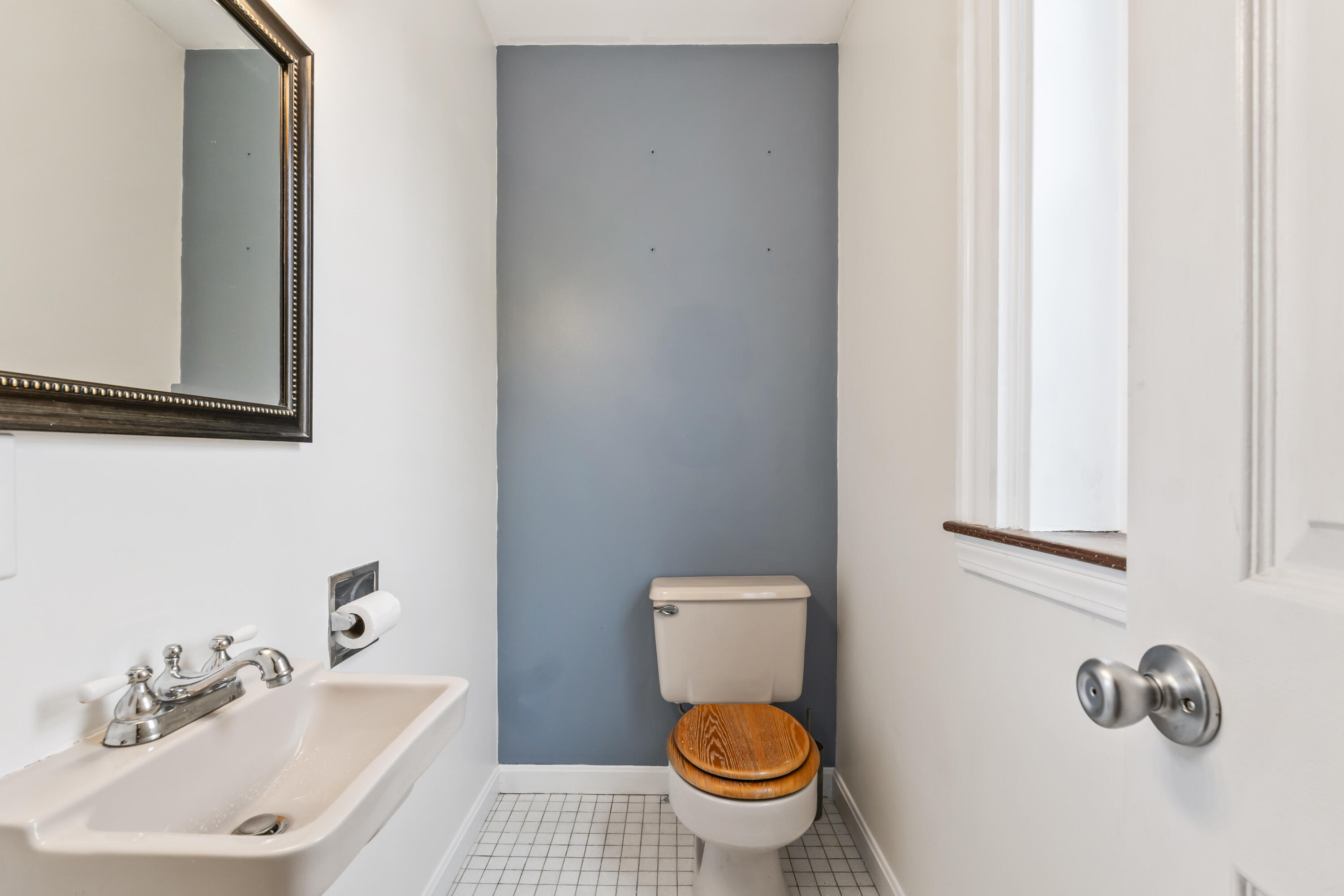 85 Middle Street, Unit 12 Hallowell, ME 04347 - Photo 19 of 53 85 Middle St #12_119