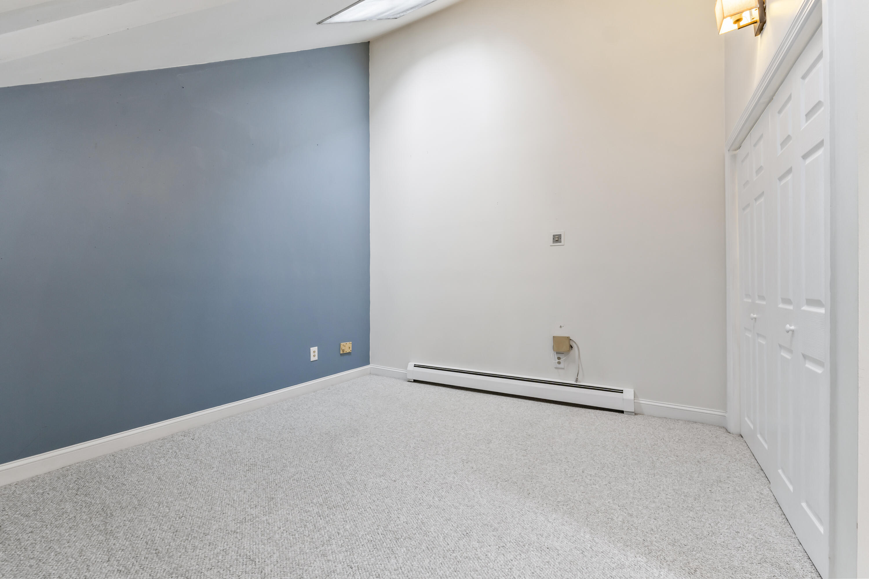 85 Middle Street, Unit 12 Hallowell, ME 04347 - Photo 28 of 53 85 Middle St #12_128