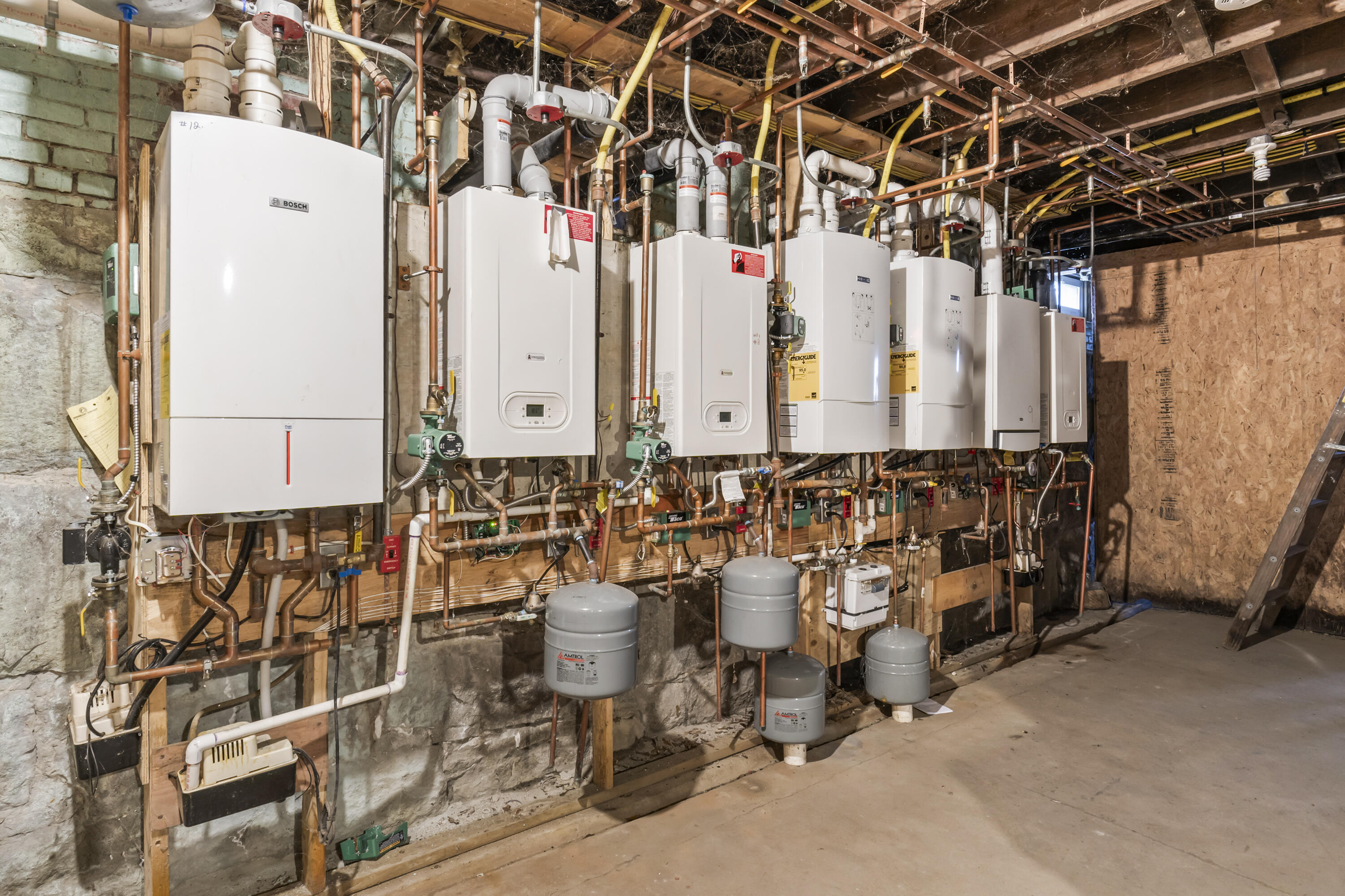 85 Middle Street, Unit 12 Hallowell, ME 04347 - Photo 33 of 53 85 Middle St #12_133