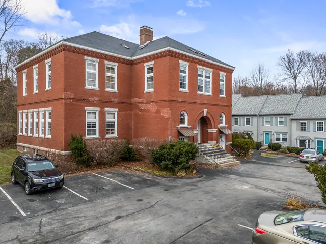 $245,000 | 85 Middle Street, Unit 12, Hallowell, ME 04347
