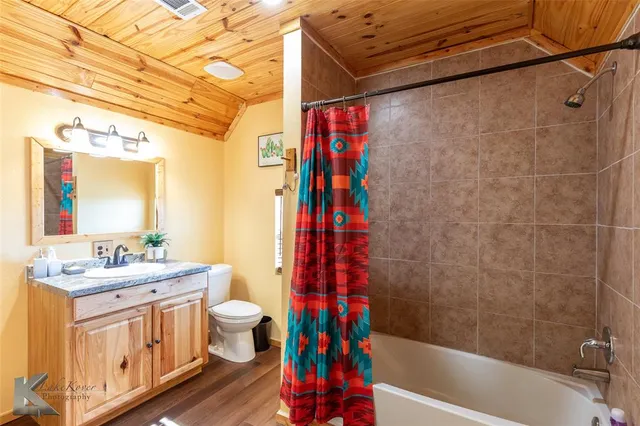 $799,900 | 673 County Road 612, Trent, TX 79561