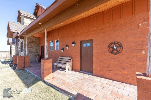 $799,900 | 673 County Road 612, Trent, TX 79561